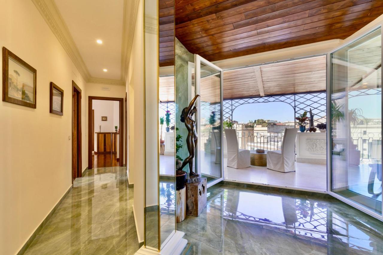 Apartamento Atticus Forum Romanum Luxury Penthouse *